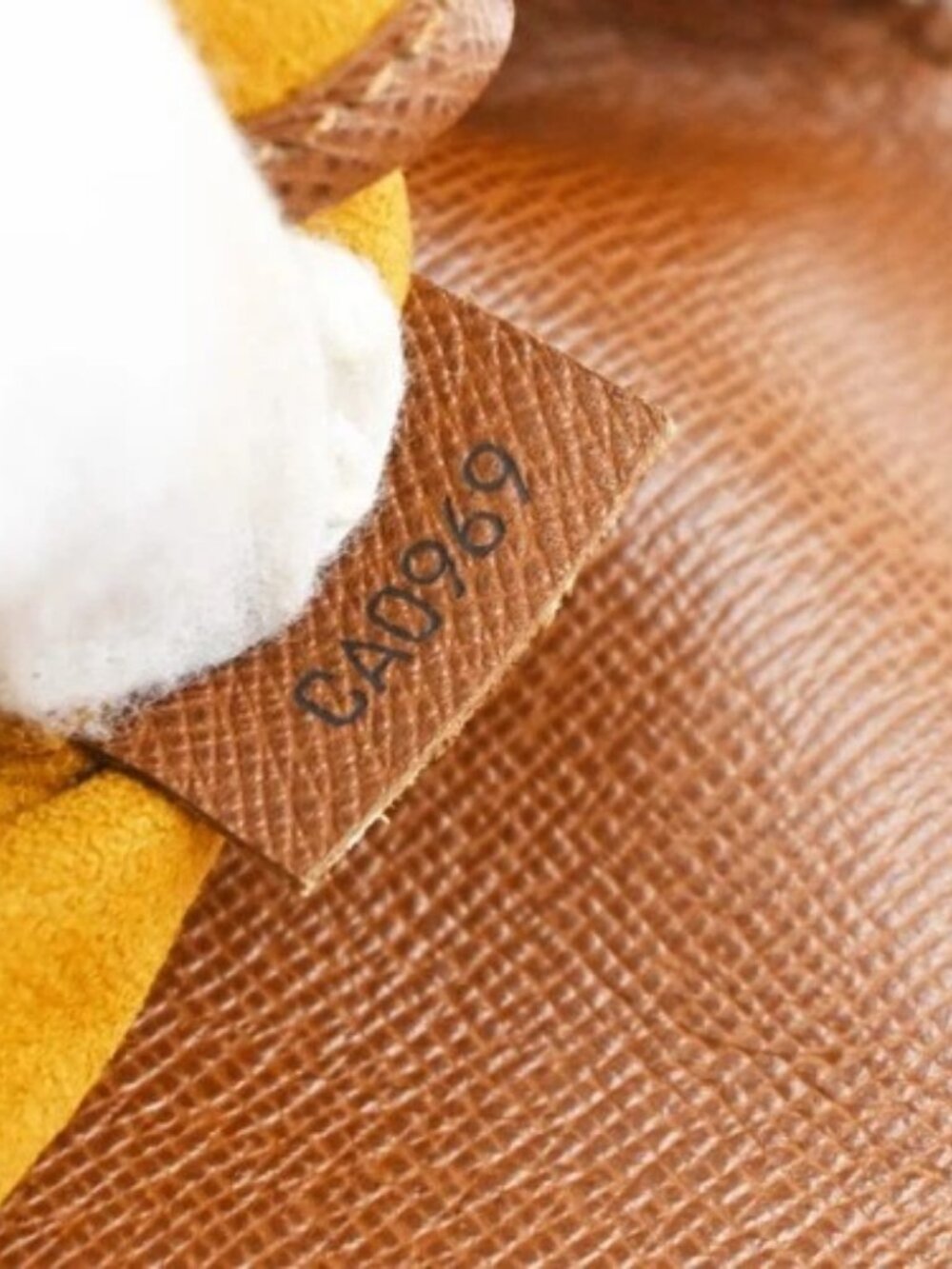 LOUIS VUITTON LV Musette Salsa Short Shoulder Bag Monogram Brown M51258 80EG367 - Picture 15 of 15